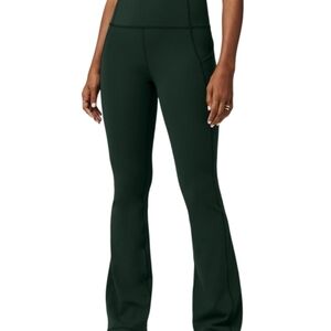 Fabletics Cold Weather Pocketed High-Waisted Flare Evergreen NWT XL SHORT
